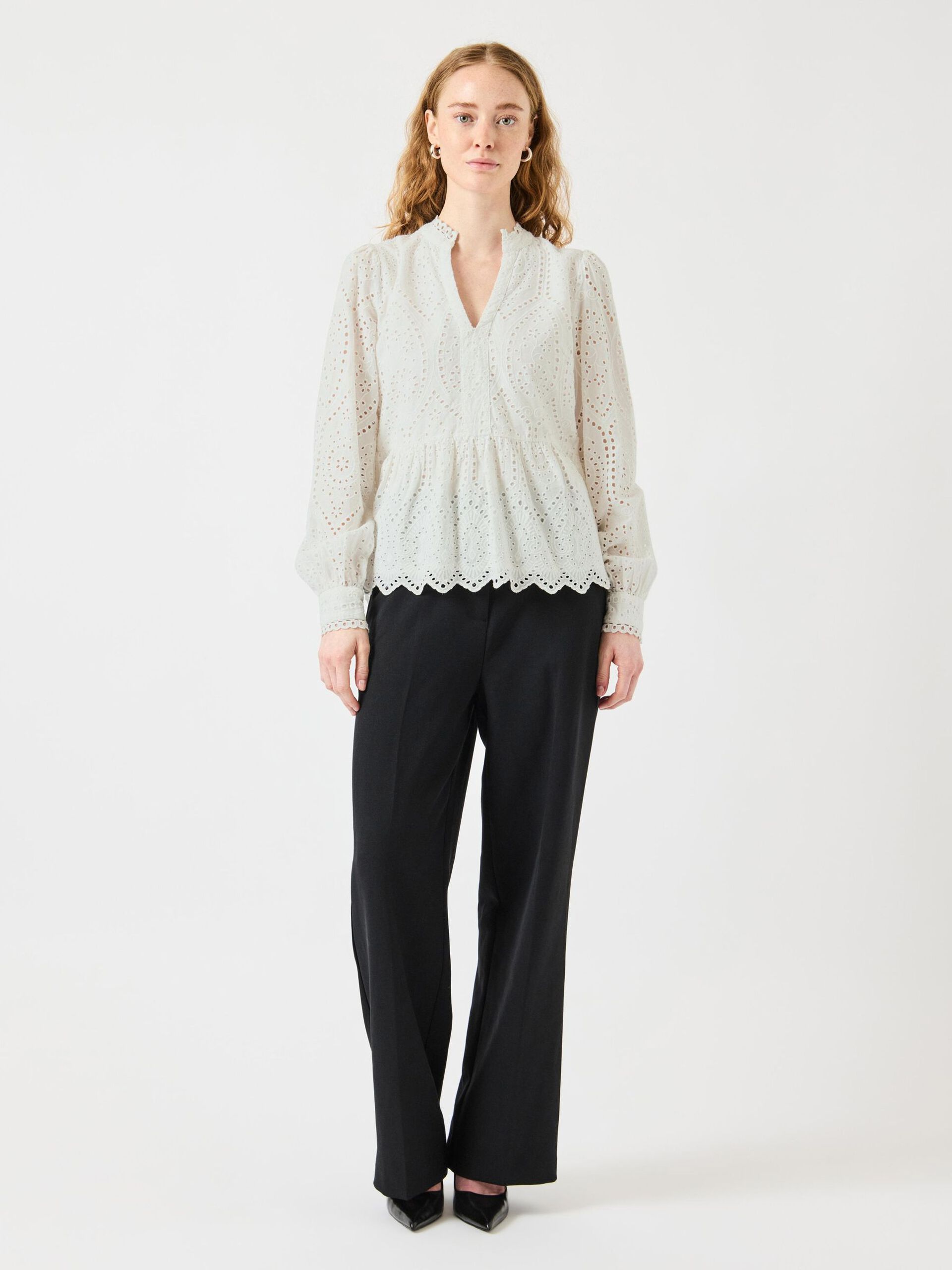  YASHOLI BLOUSE