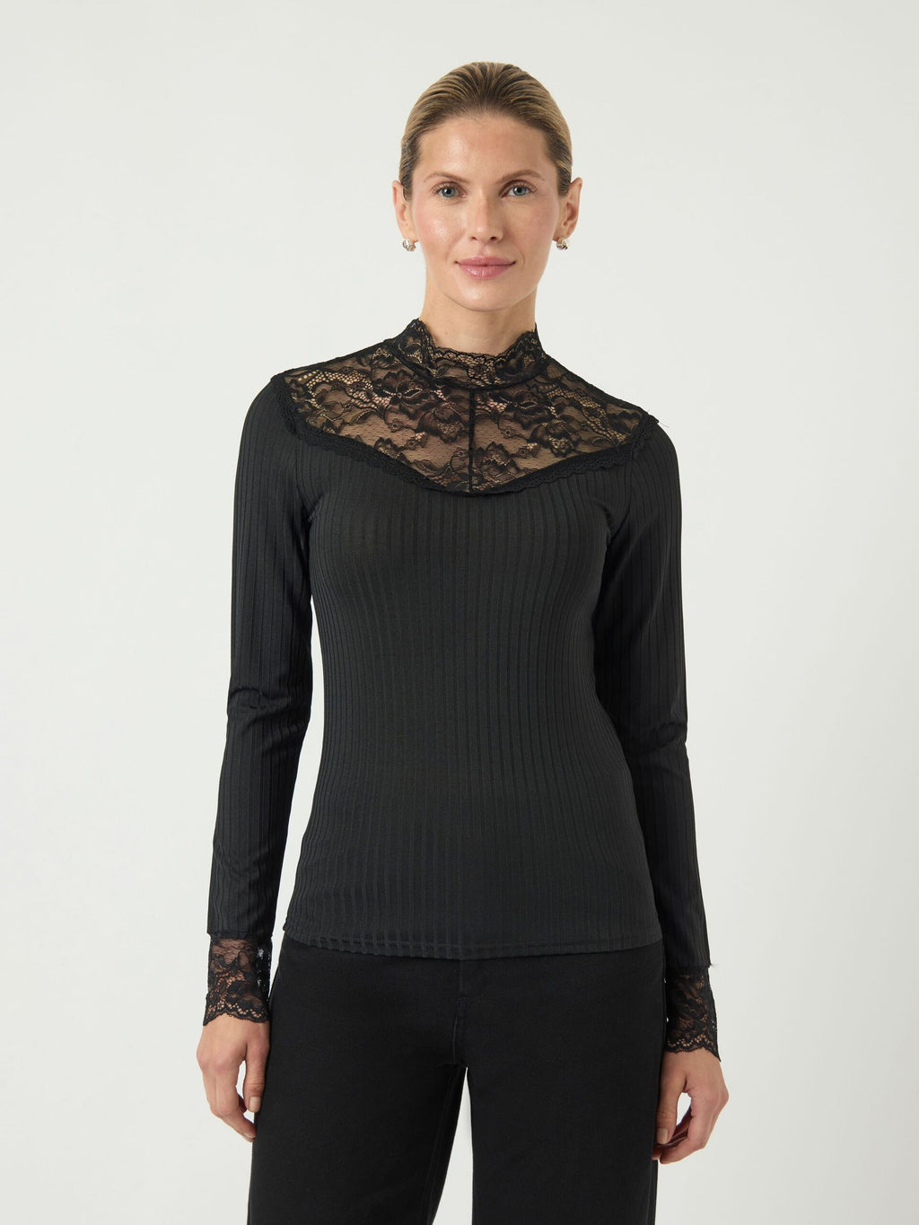  YASBLACE TOP MET LANGE MOUWEN