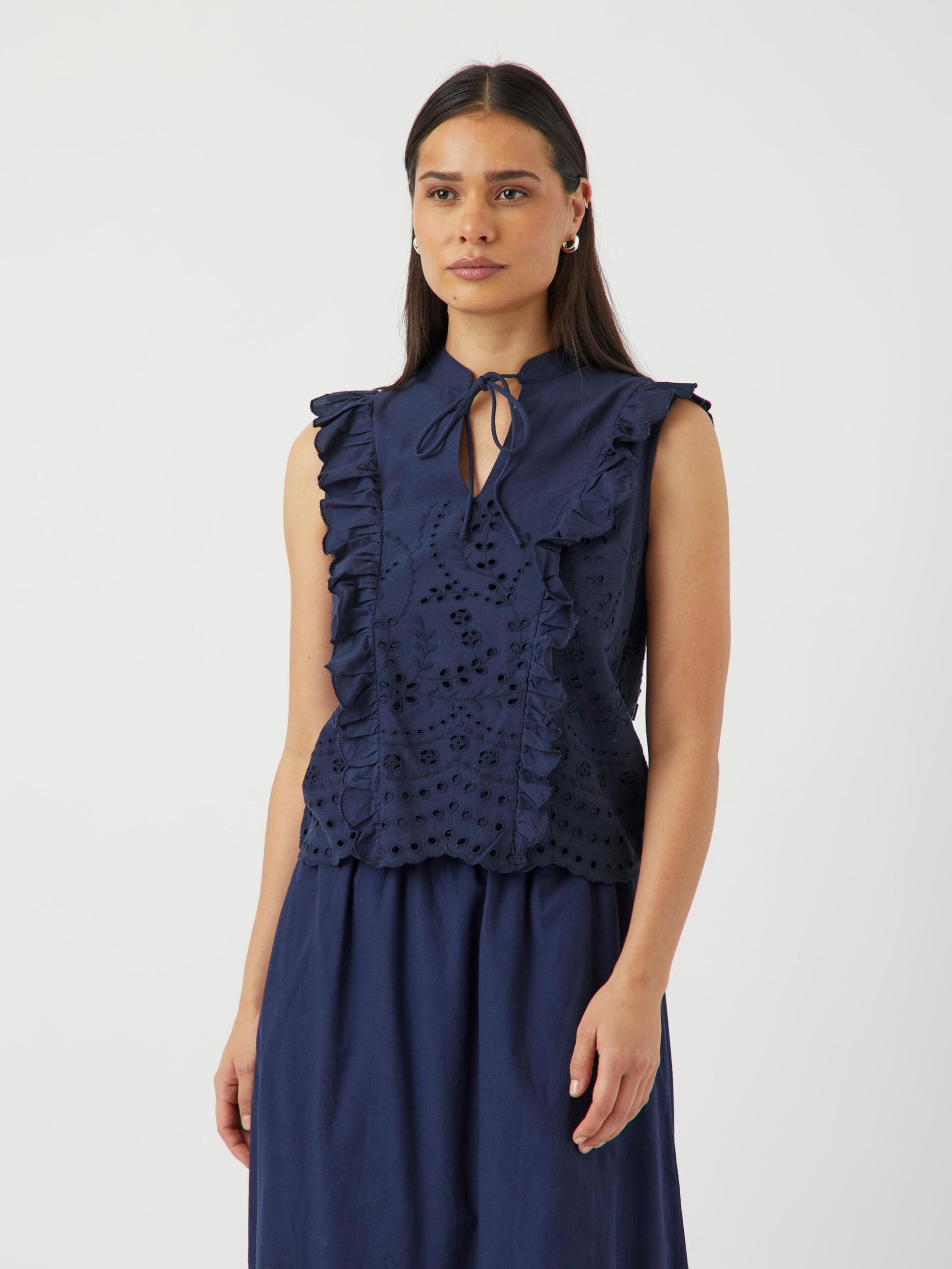  YASLUMA MOUWLOZE TOP