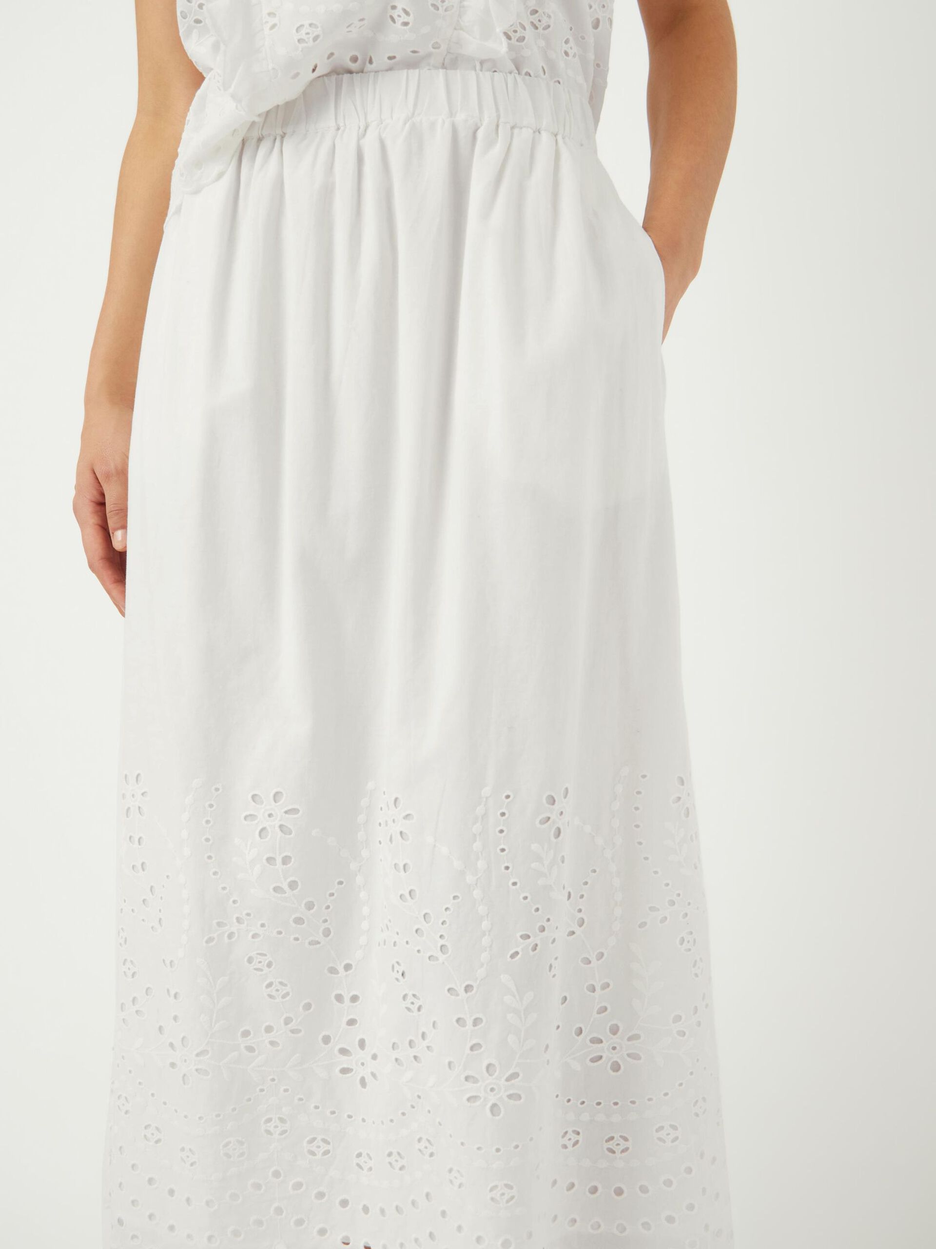  YASLUMA MIDDELLANGE ROK
