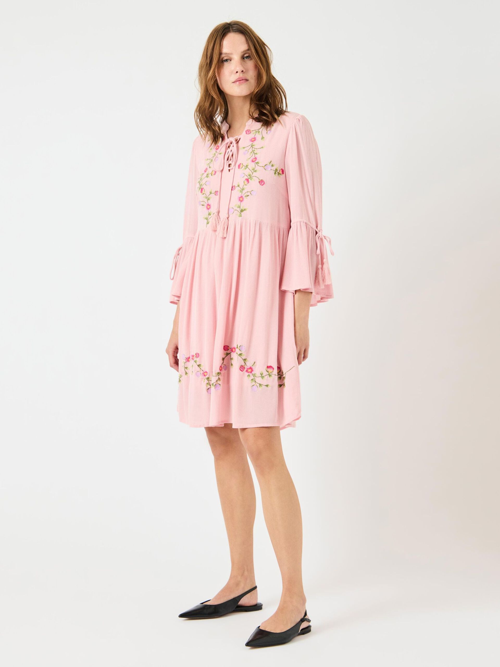  YASCHELLA TUNIEK