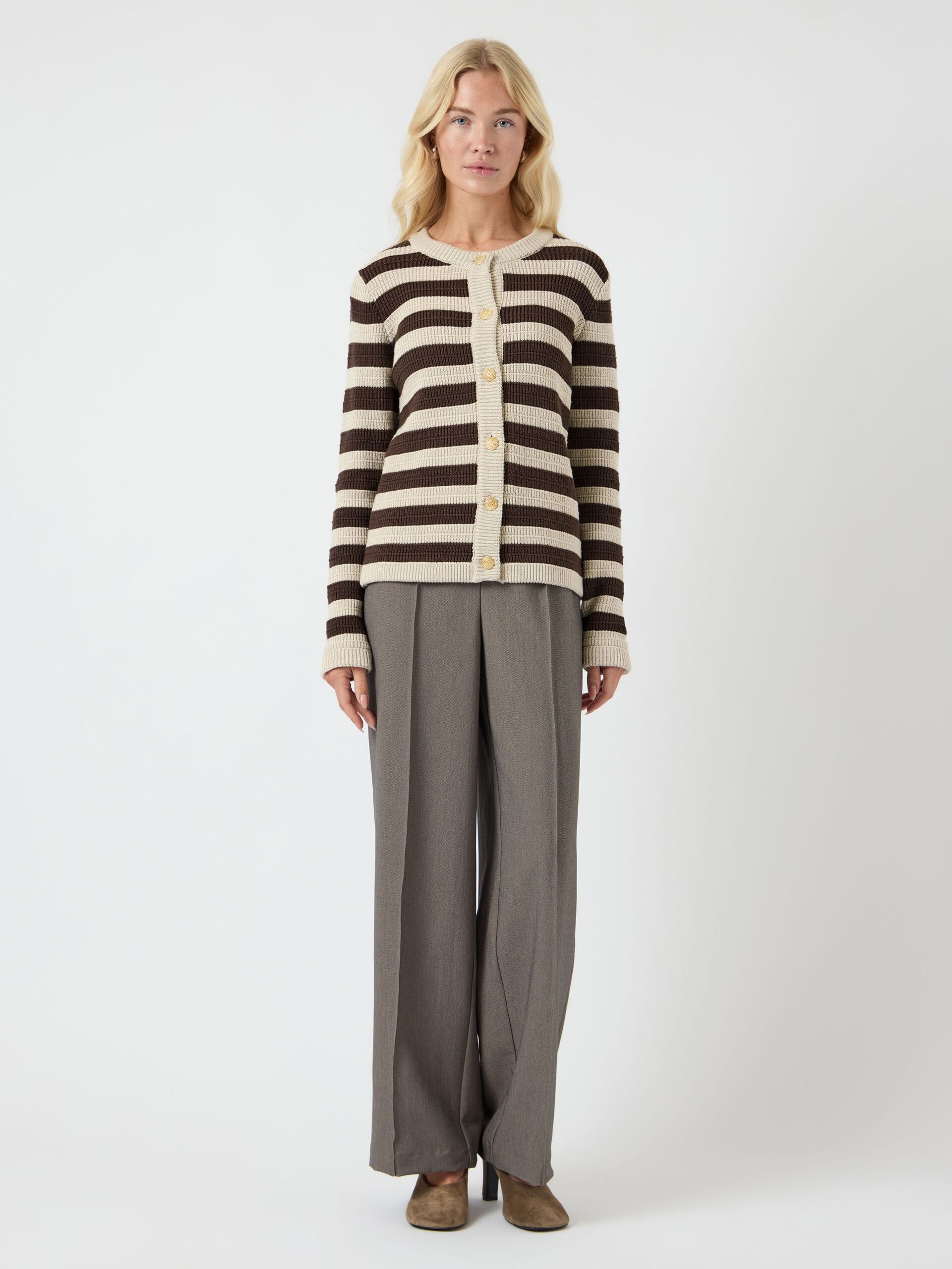 YASSIRONI GEBREID VEST