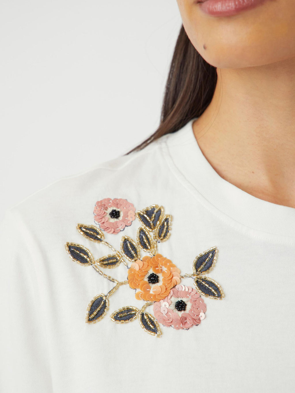  YASSANNIA T-SHIRT
