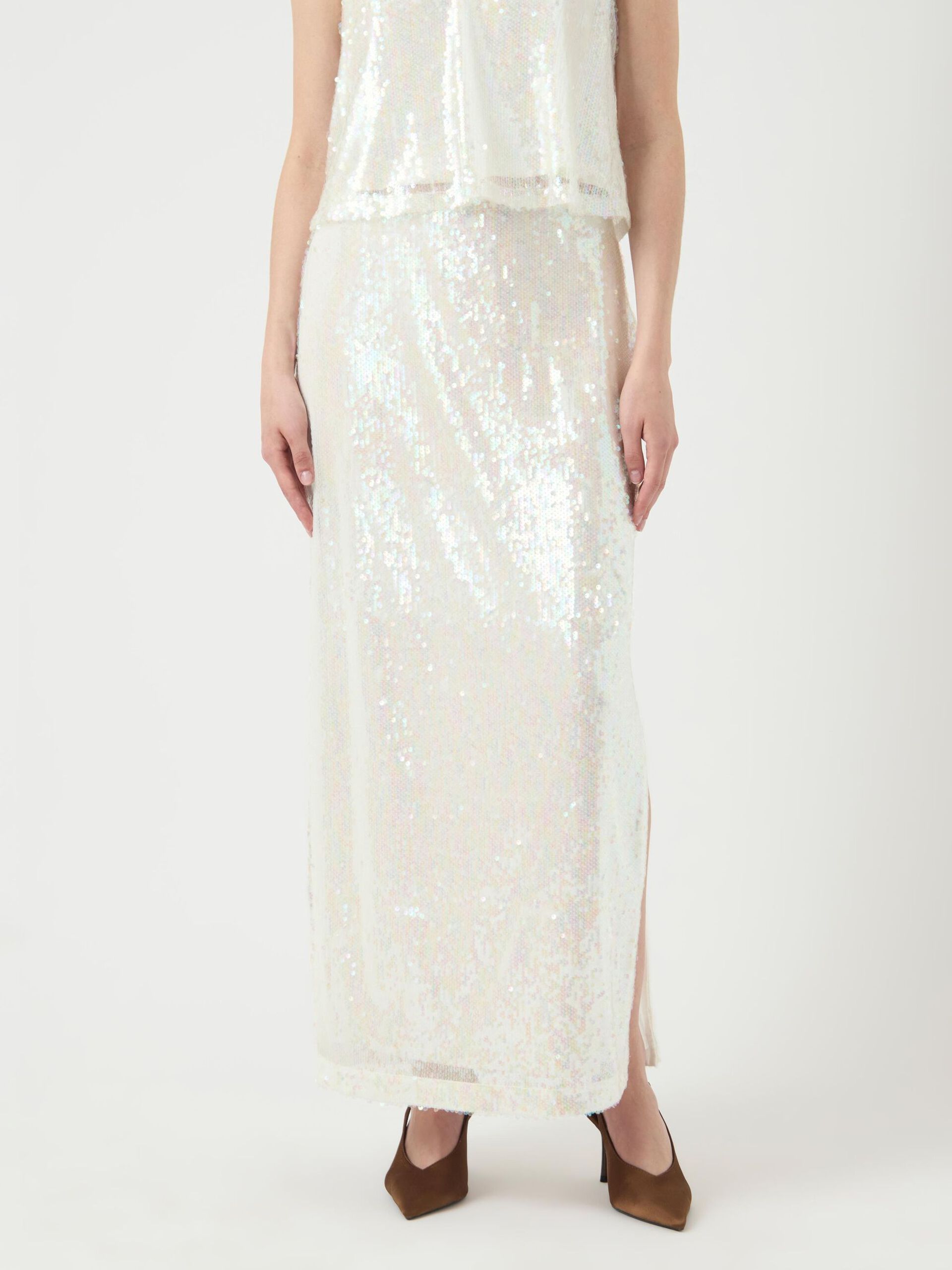  YASSEQUINA MIDDELLANGE ROK