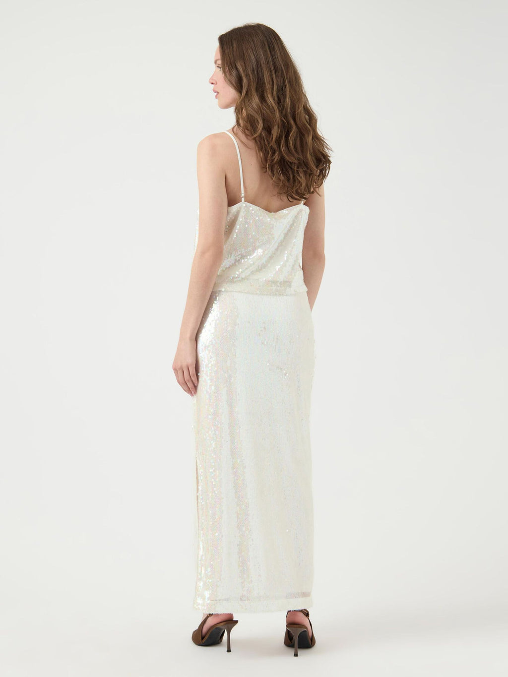  YASSEQUINA MIDDELLANGE ROK