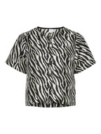  YASZEMA TOP MET KORTE MOUWEN