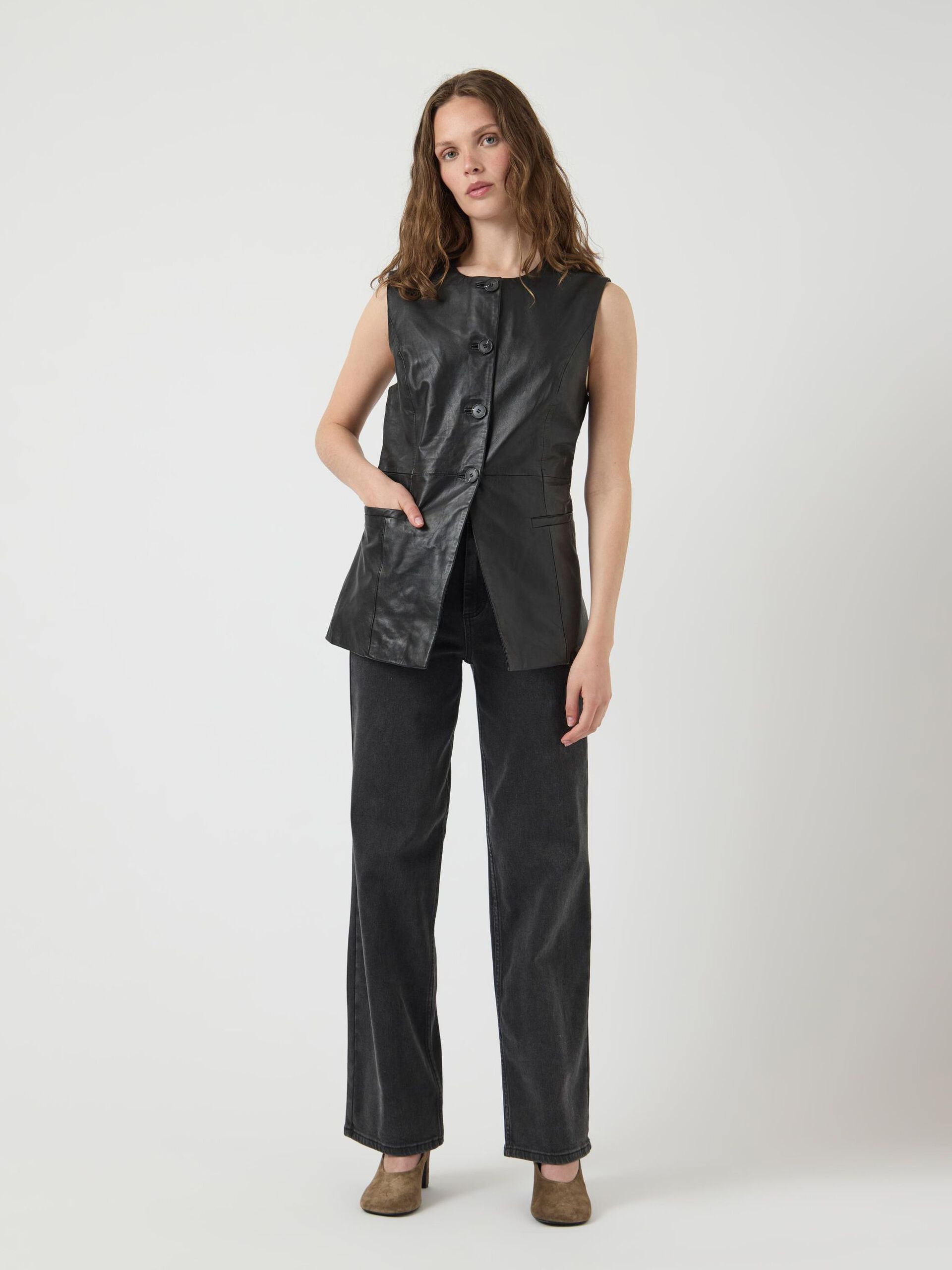  YASVERA LEER GILET