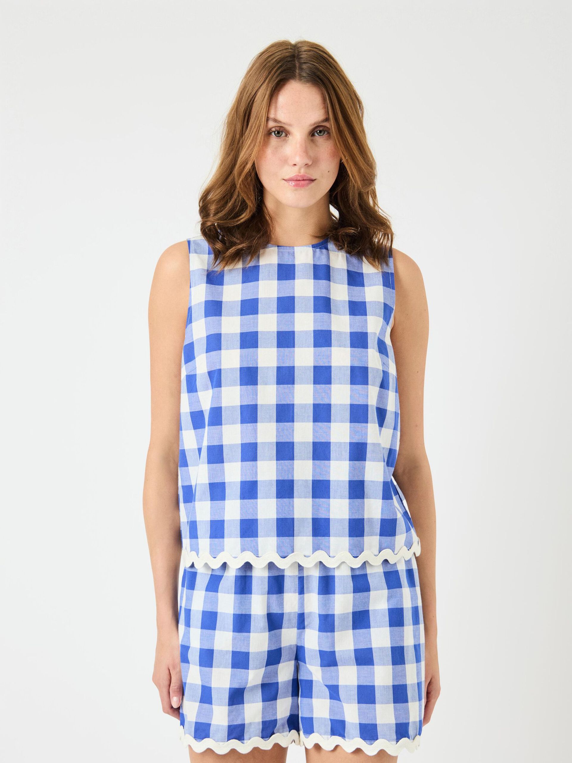  YASLURA MOUWLOZE TOP